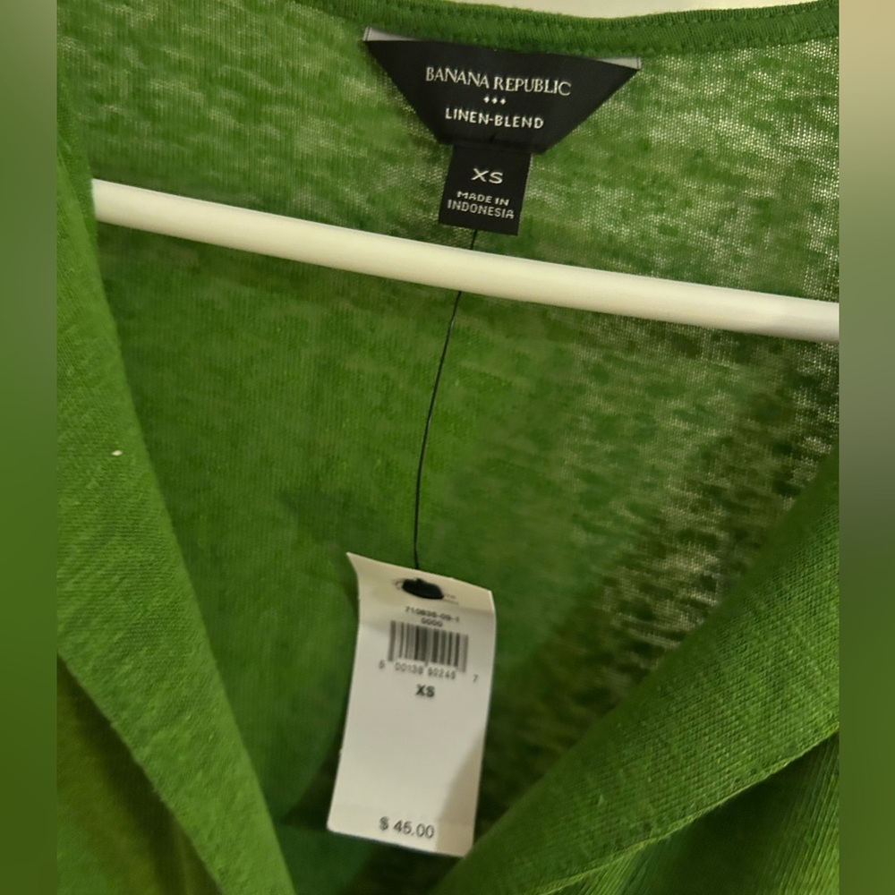 Banana Republic Green Sleeveless Top- linen/poly blend NWT - Picture 3 of 5